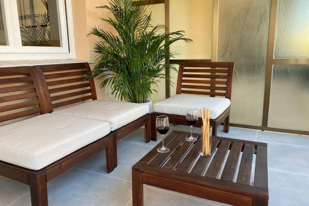 Amplio Apartamento Seaview Apartman Salou Kültér fotó